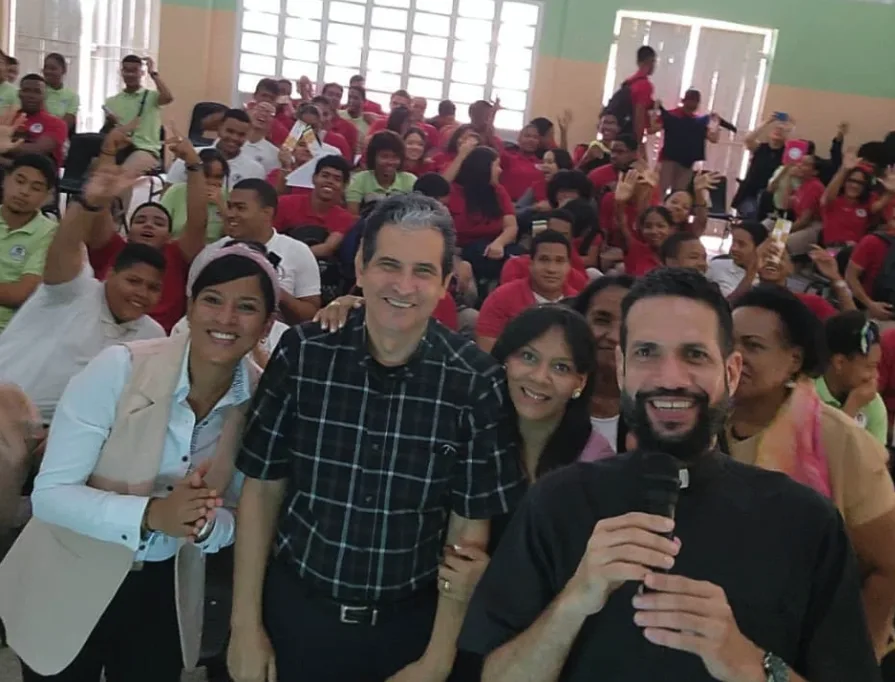 Identidad institucional